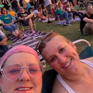 Meet your Posher, Suzette